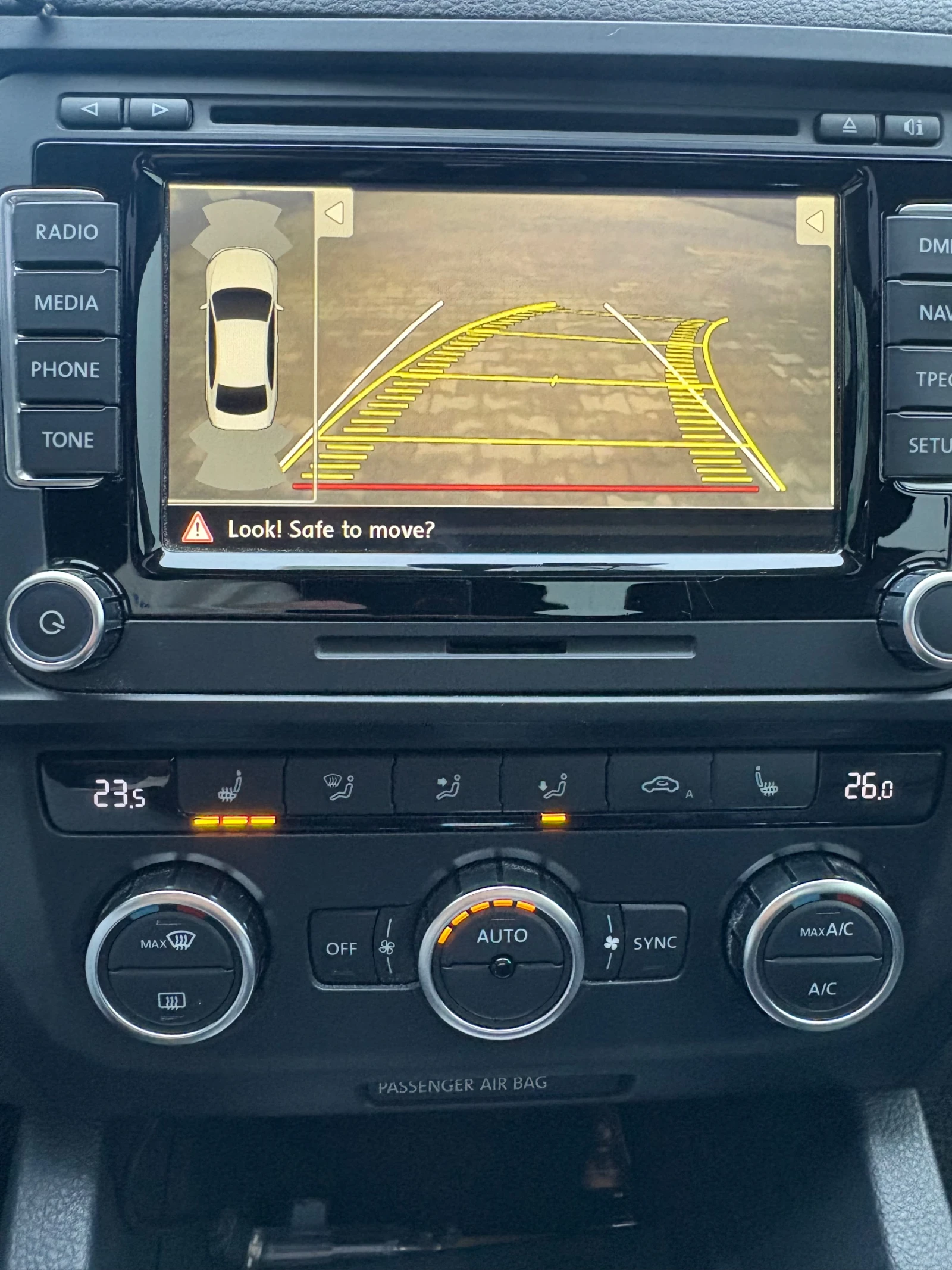 VW Jetta 2.0 TDI |  |  |  | Mobile.bg   16