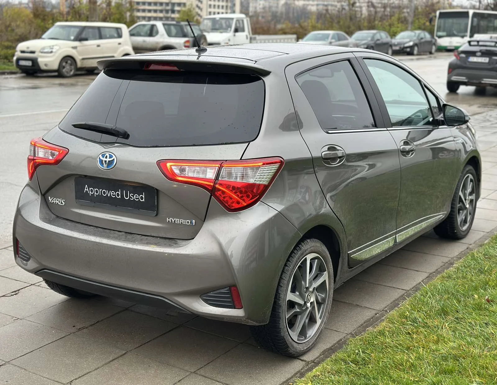 Toyota Yaris 1.5 HEV SOL | Mobile.bg   8