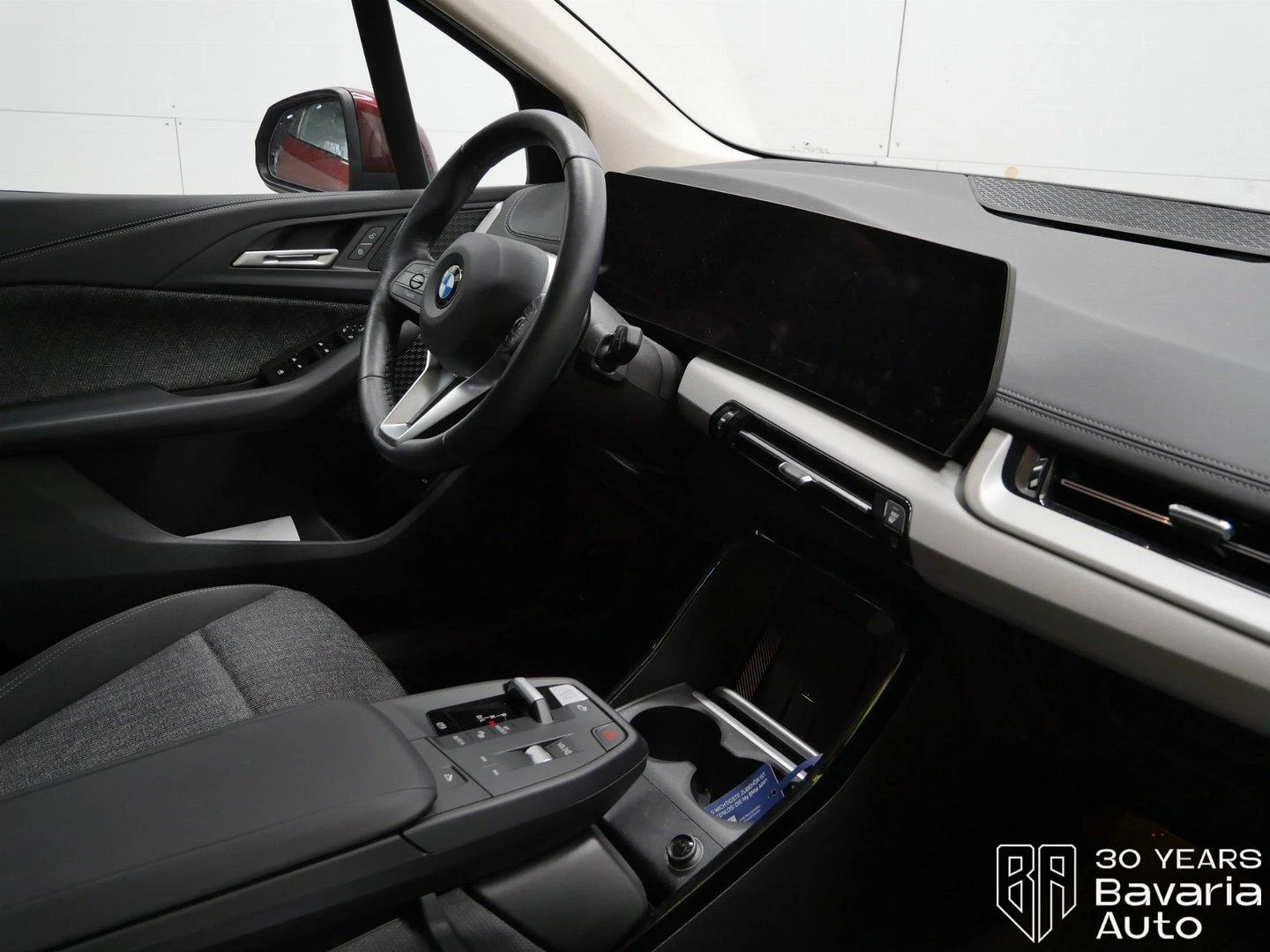 BMW 218 i Active Tourer M Sport Paket Steptronic - изображение 7