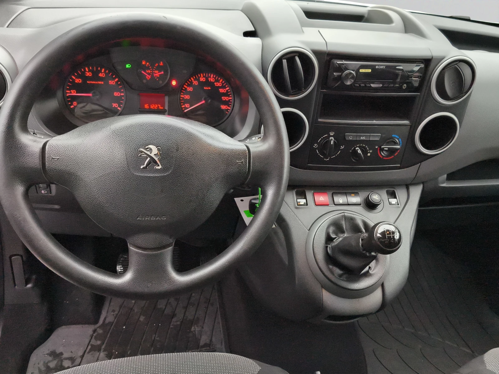 Peugeot Partner NEW FRG LONG 1.6 BlueHDI 100 // 1801013 - изображение 9