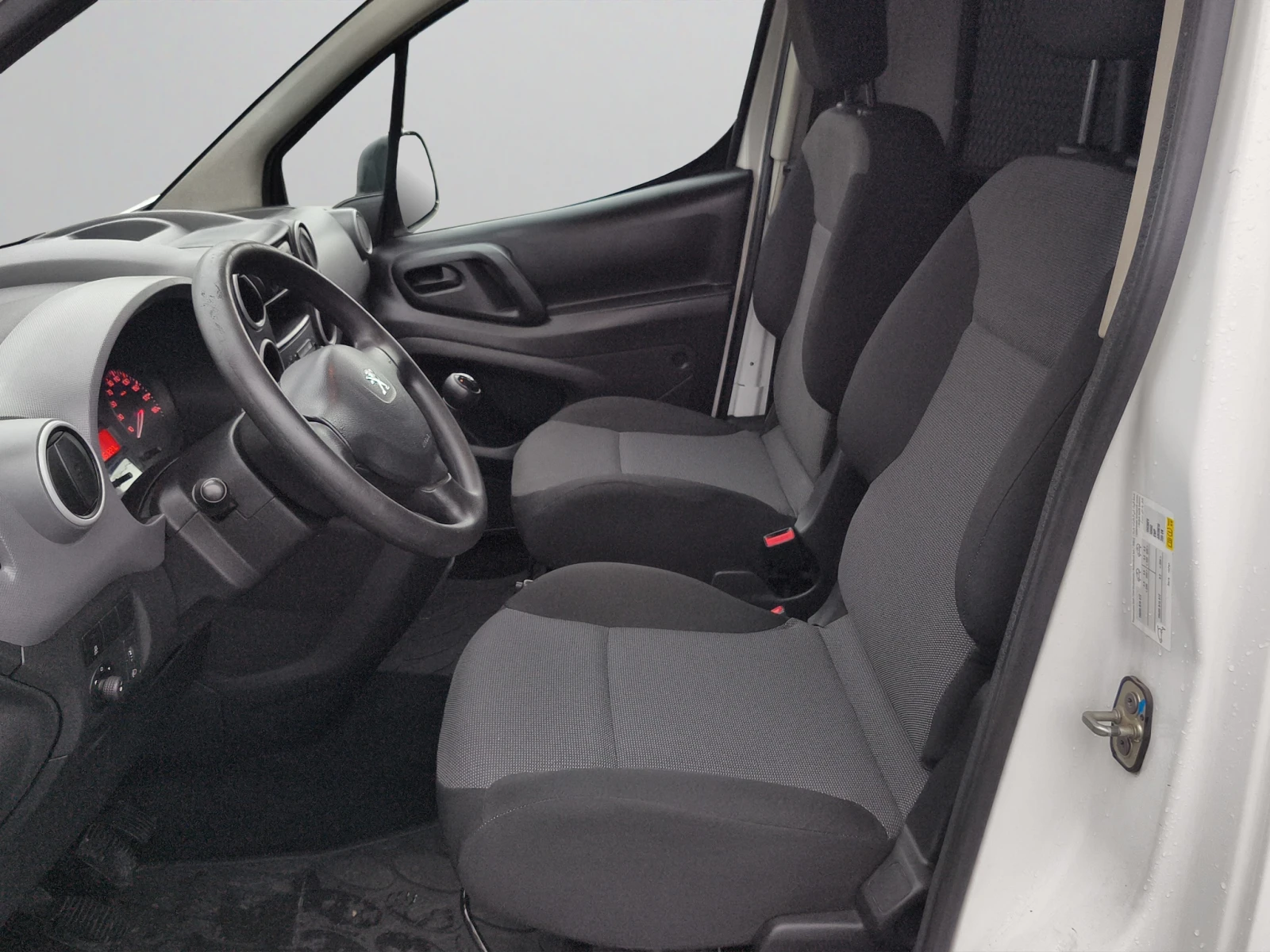 Peugeot Partner NEW FRG LONG 1.6 BlueHDI 100 // 1801013 | Mobile.bg � ����������� 11