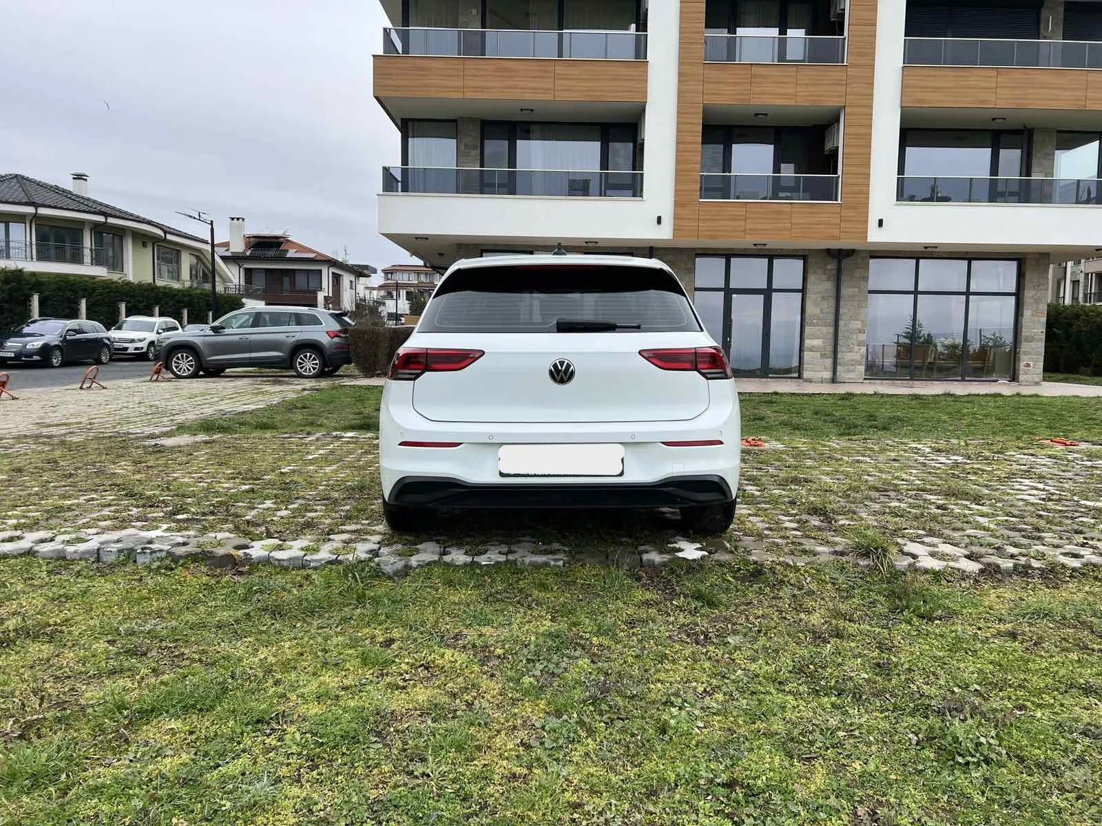 VW Golf Life New 2.0 TDI - изображение 7