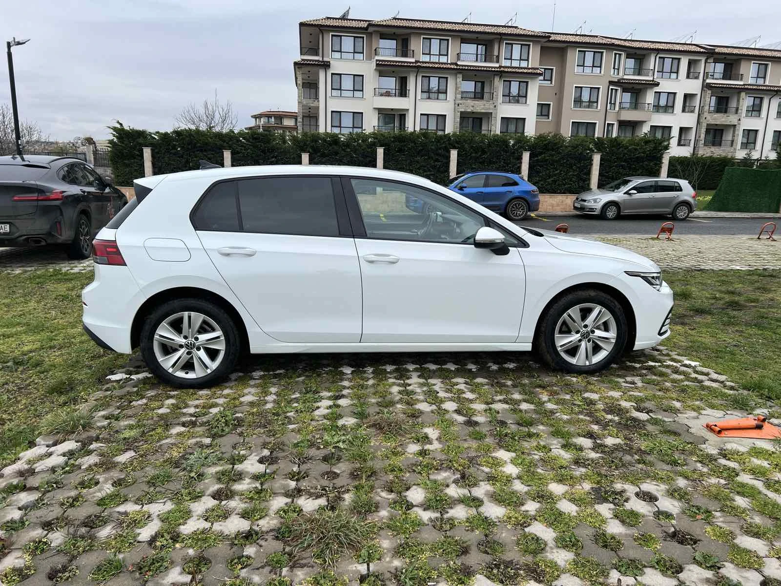 VW Golf Life New 2.0 TDI - изображение 9