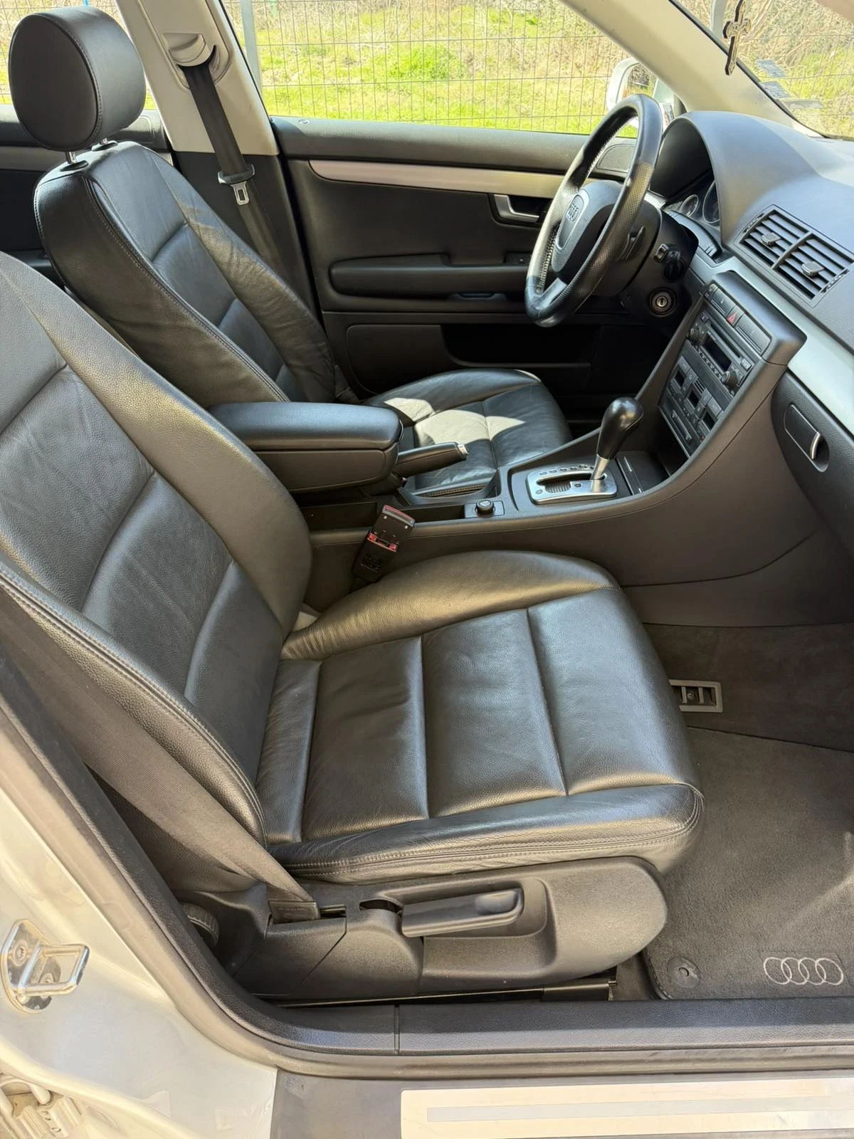 Audi A4, снимка 7 - Автомобили и джипове - 53835547