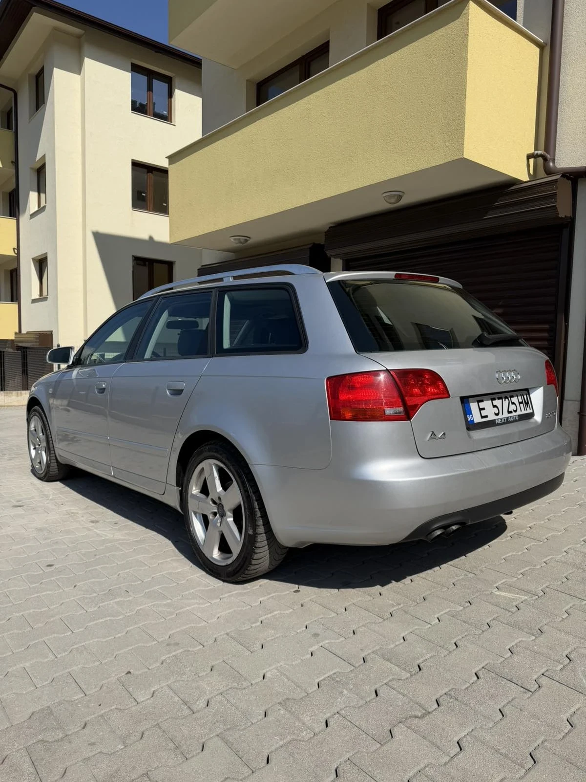 Audi A4, снимка 2 - Автомобили и джипове - 53835547