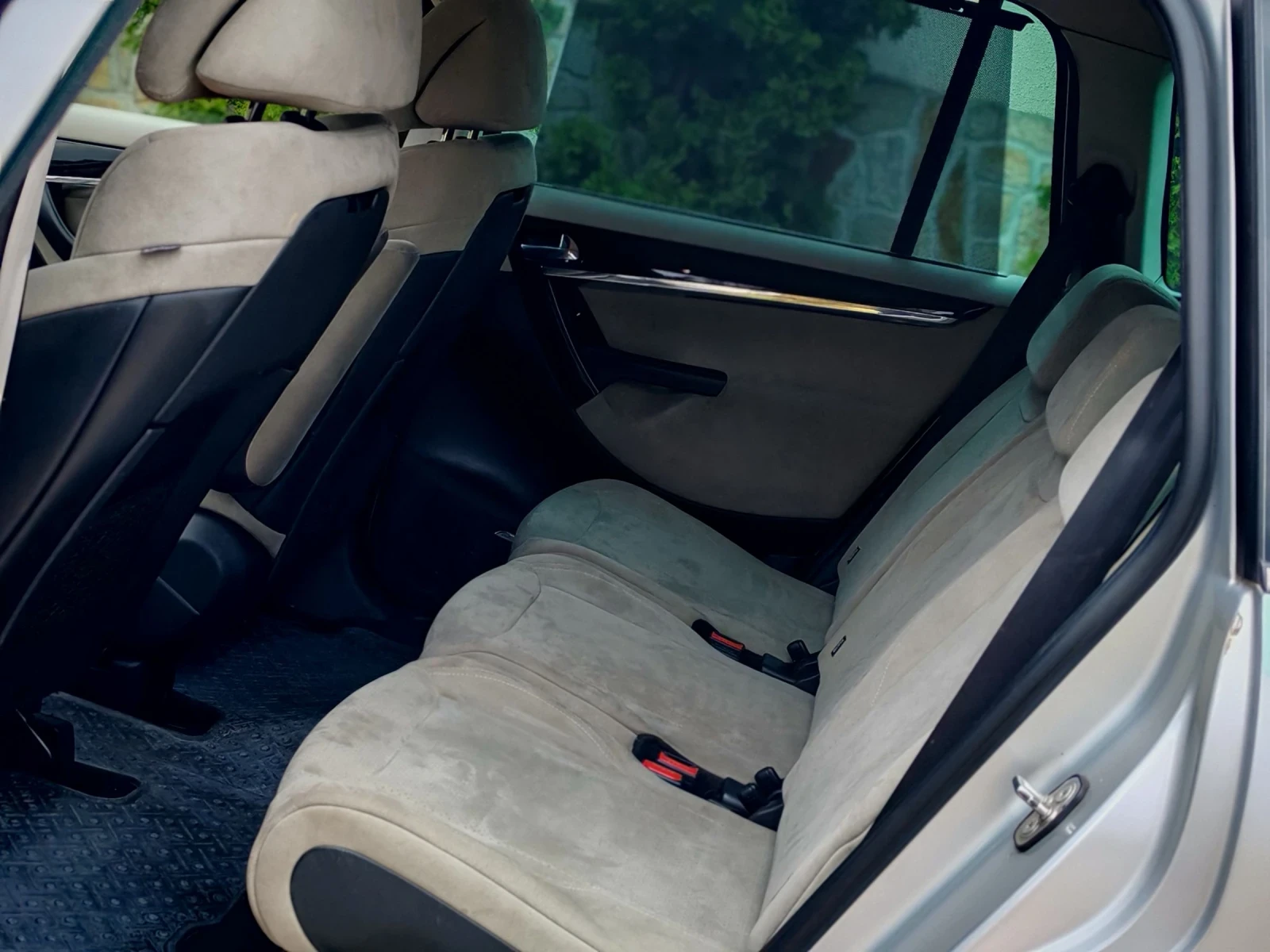 Citroen C4 Picasso 2.0HDI(136)* АВТОМАТИК* FACELIFT* EXCLUSIVE* , снимка 15 - Автомобили и джипове - 53995740