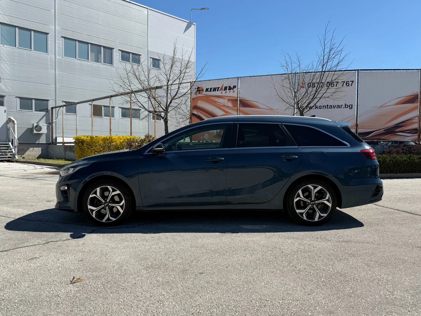 Kia Ceed, снимка 2 - Автомобили и джипове - 54131442