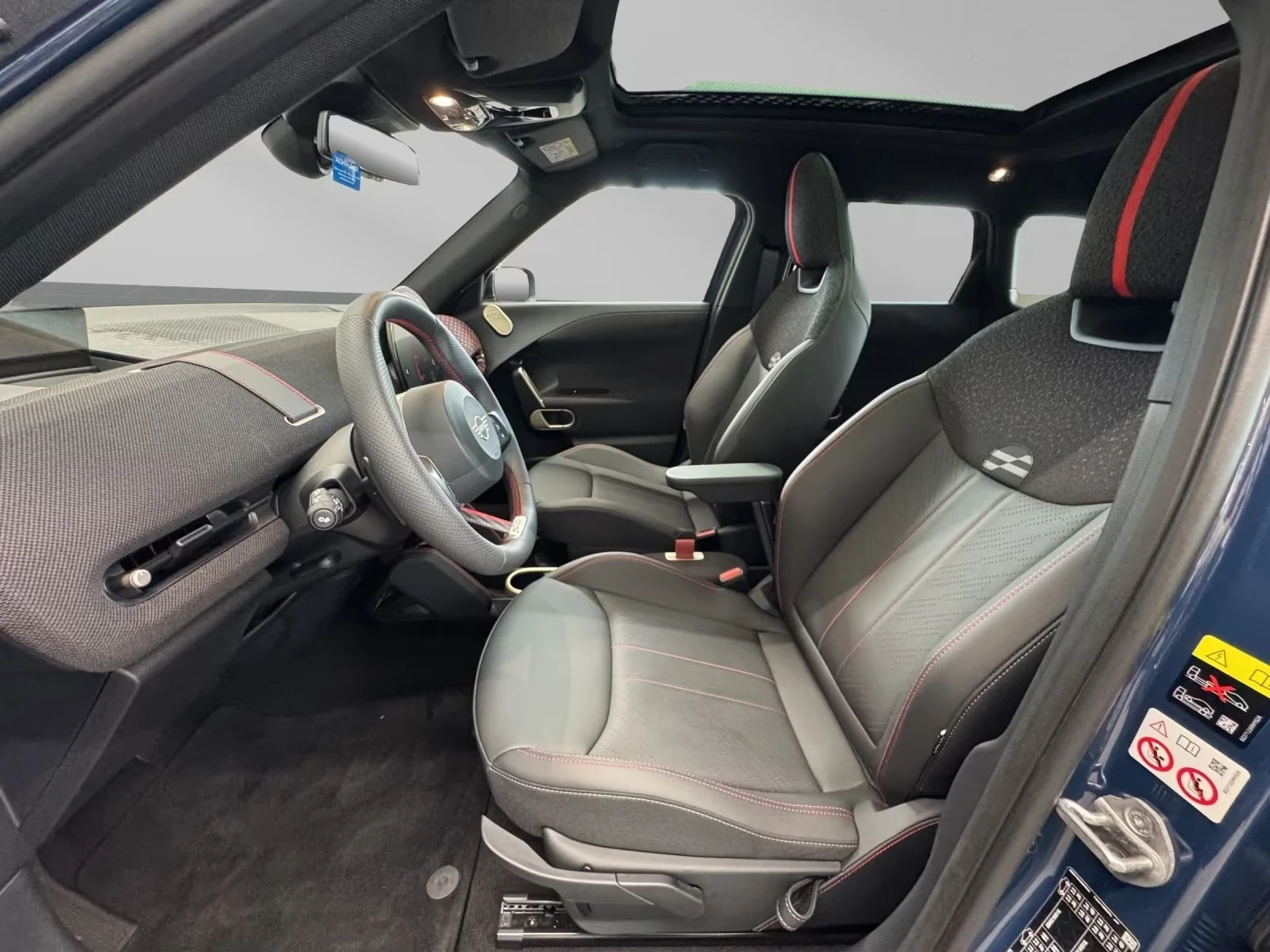Mini Aceman JCW Trim L 360 Pano Harman Kardon, снимка 7 - Автомобили и джипове - 54145490