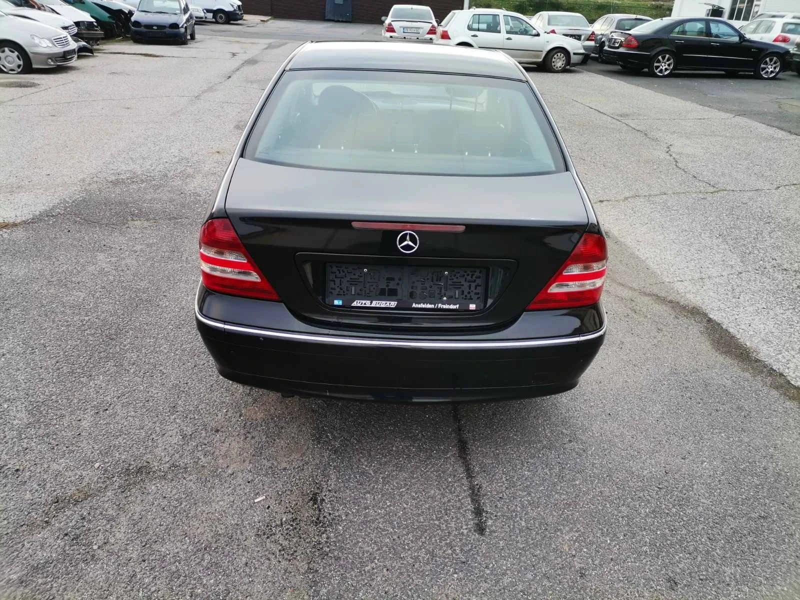 Mercedes-Benz C 220 Barter, снимка 14 - Автомобили и джипове - 54230938