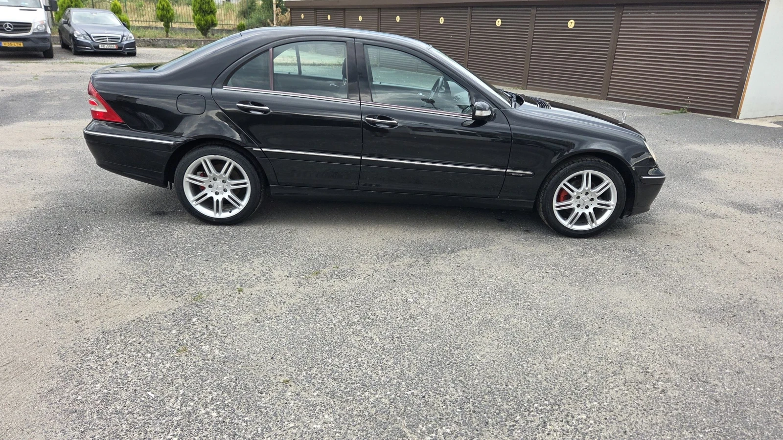 Mercedes-Benz C 220 Barter, снимка 12 - Автомобили и джипове - 55267471