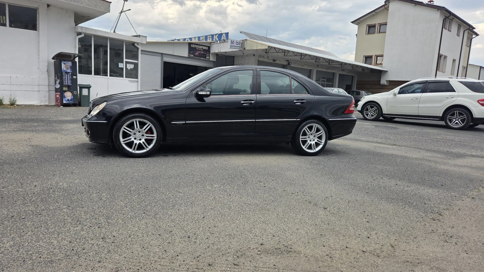 Mercedes-Benz C 220 Barter, снимка 4 - Автомобили и джипове - 55267471
