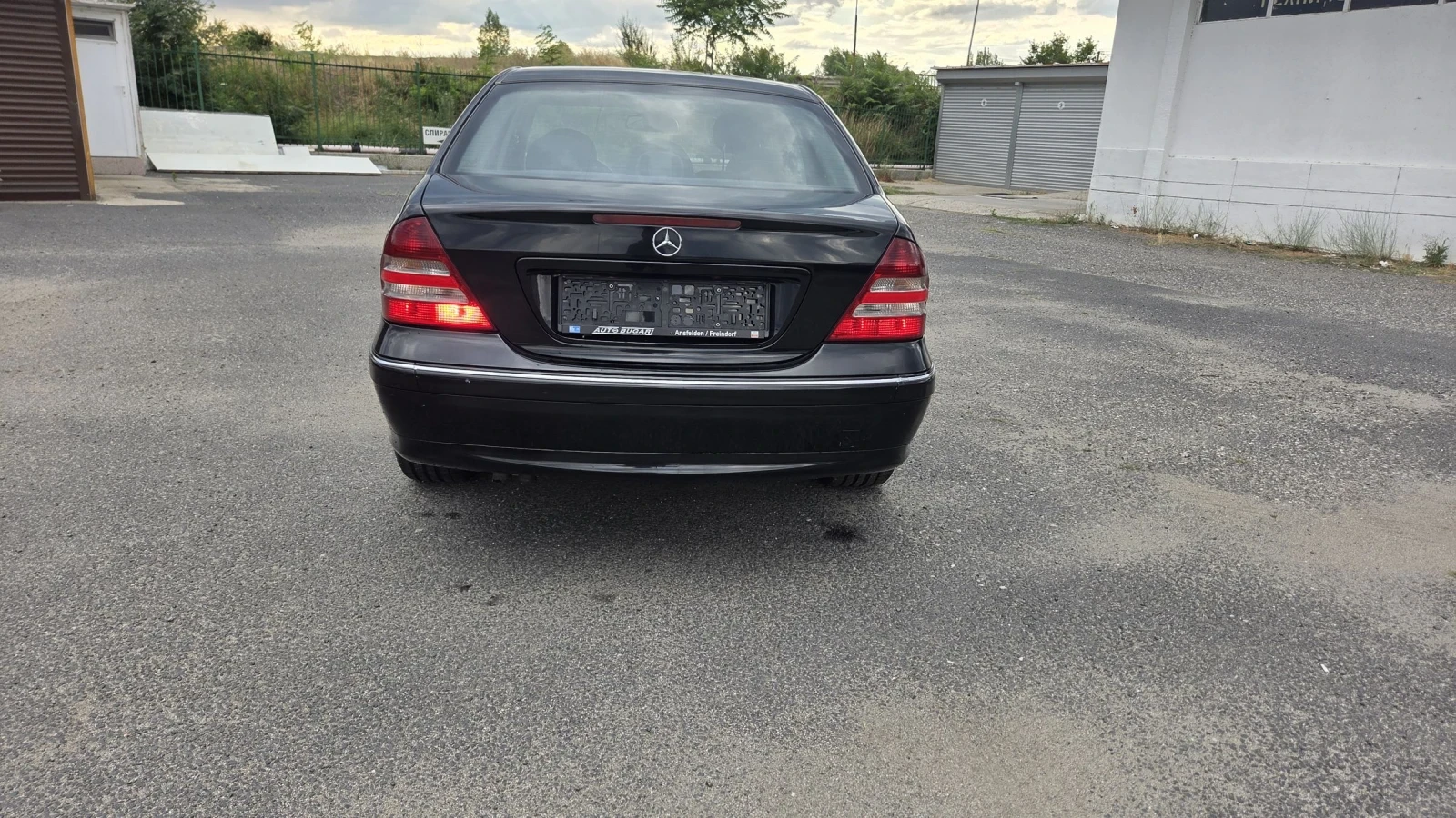 Mercedes-Benz C 220 Barter, снимка 10 - Автомобили и джипове - 55267471