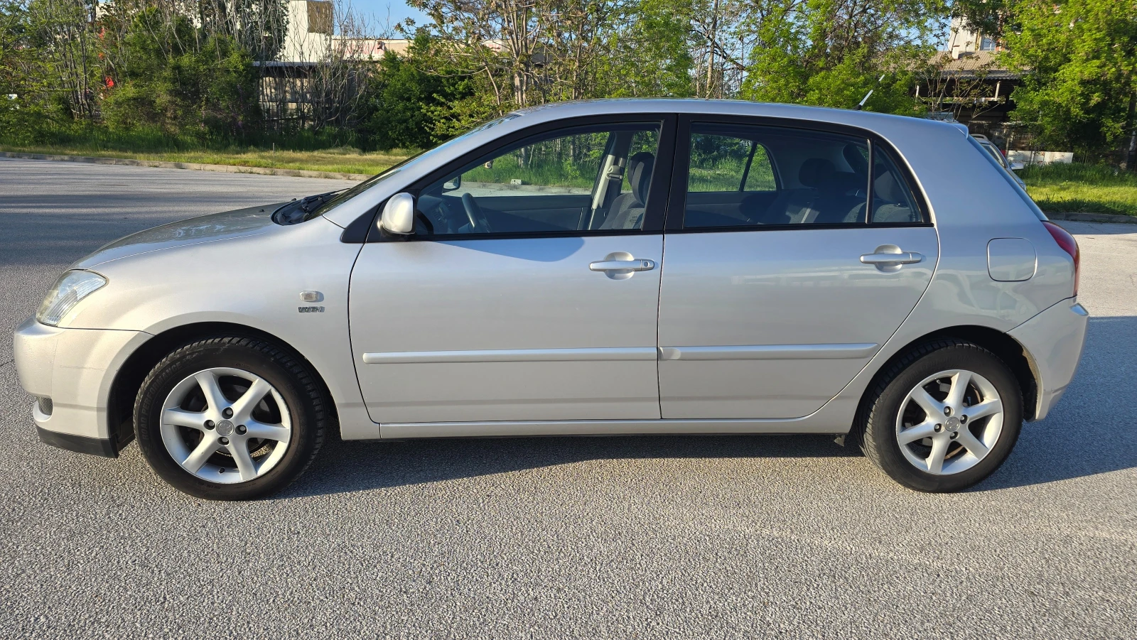 Toyota Corolla, снимка 4 - Автомобили и джипове - 54323628