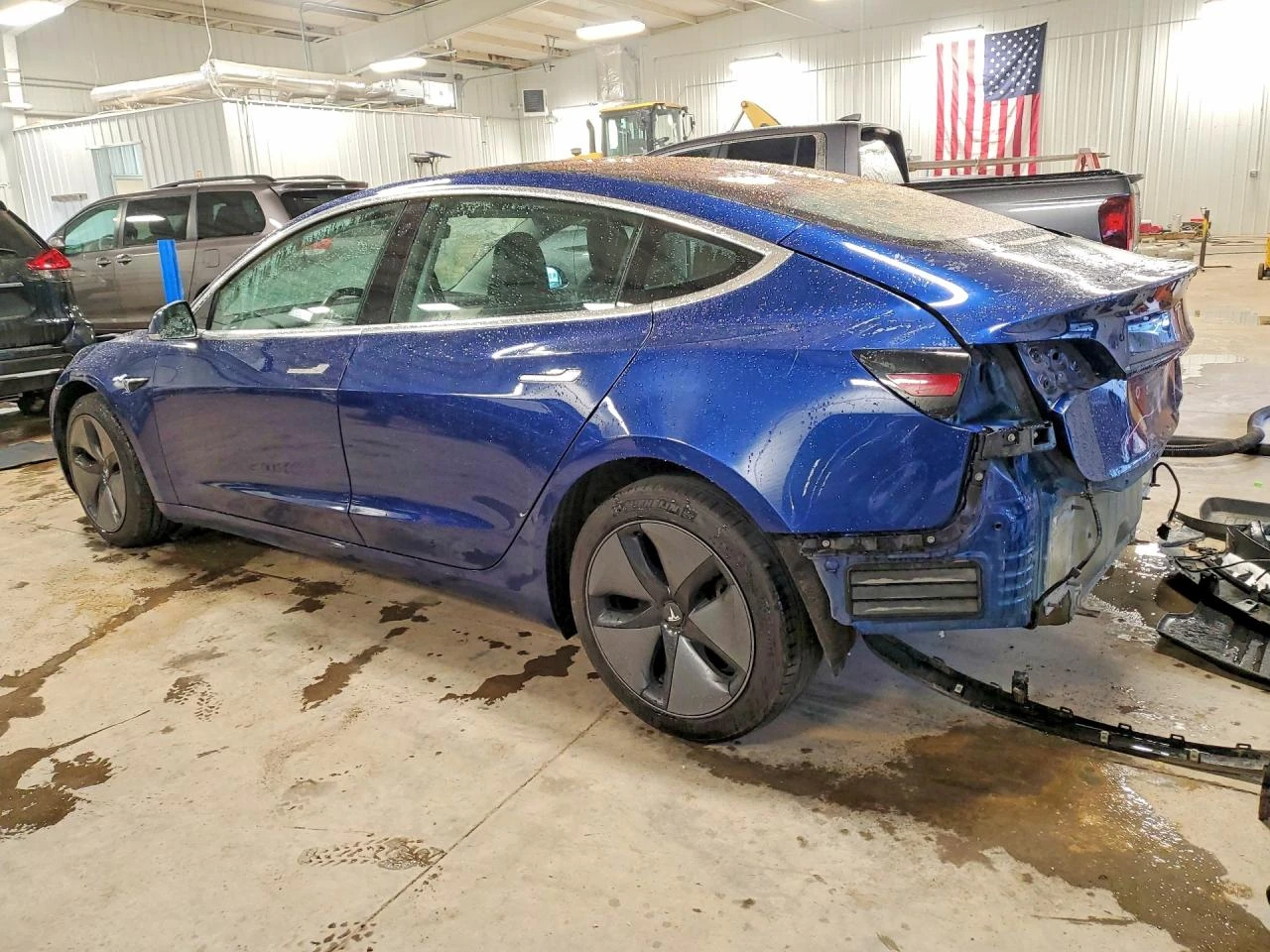 Tesla Model 3, снимка 2 - Автомобили и джипове - 54623991