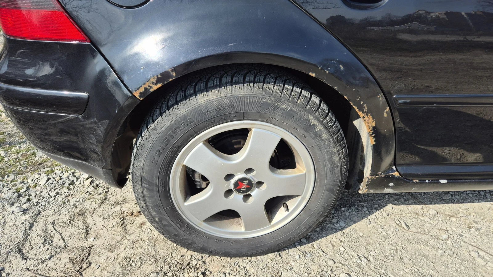 VW Golf 4, снимка 10 - Автомобили и джипове - 54635552