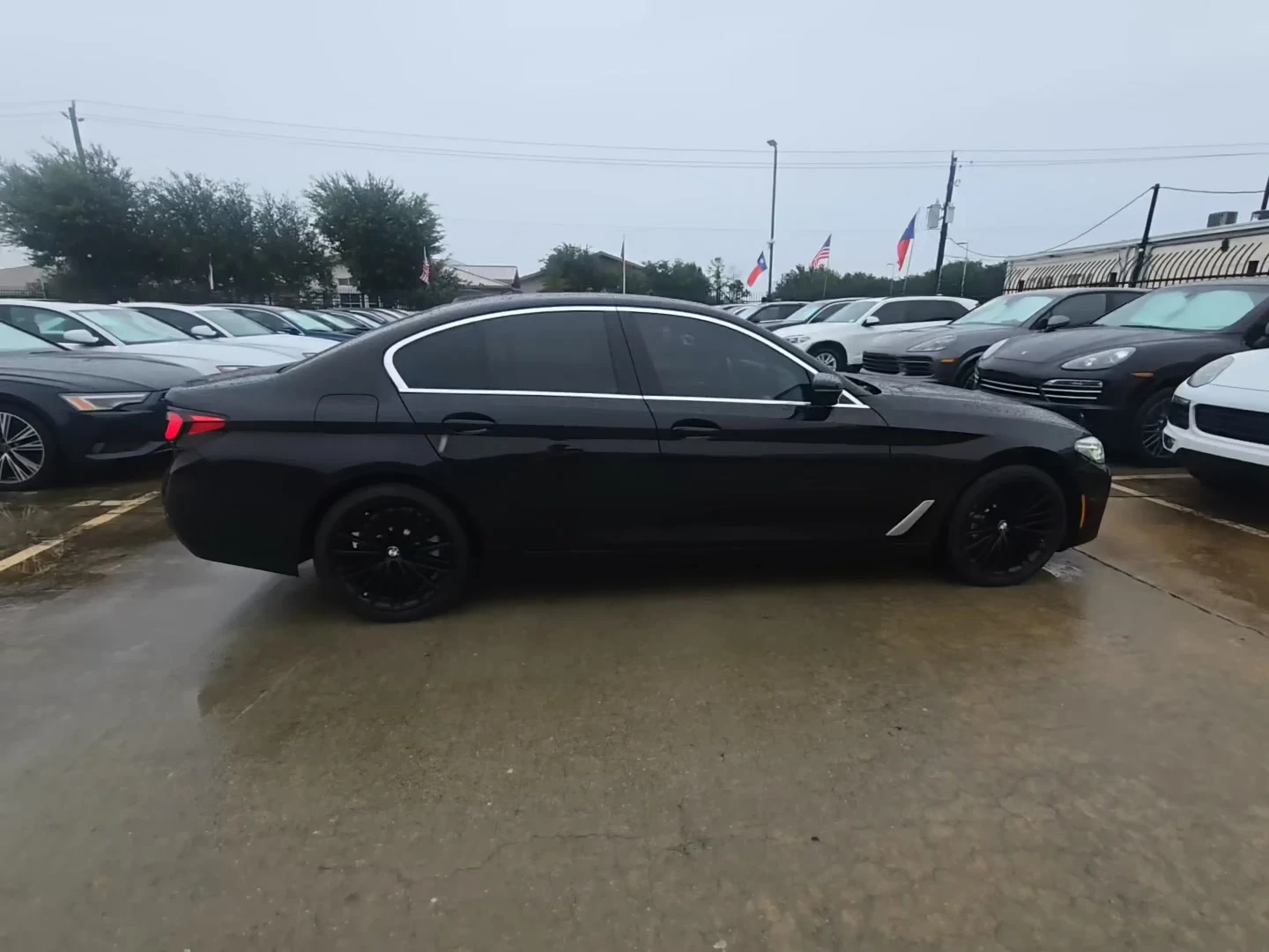 BMW 530 harman kardon* Head-Up* , снимка 3 - Автомобили и джипове - 54650639