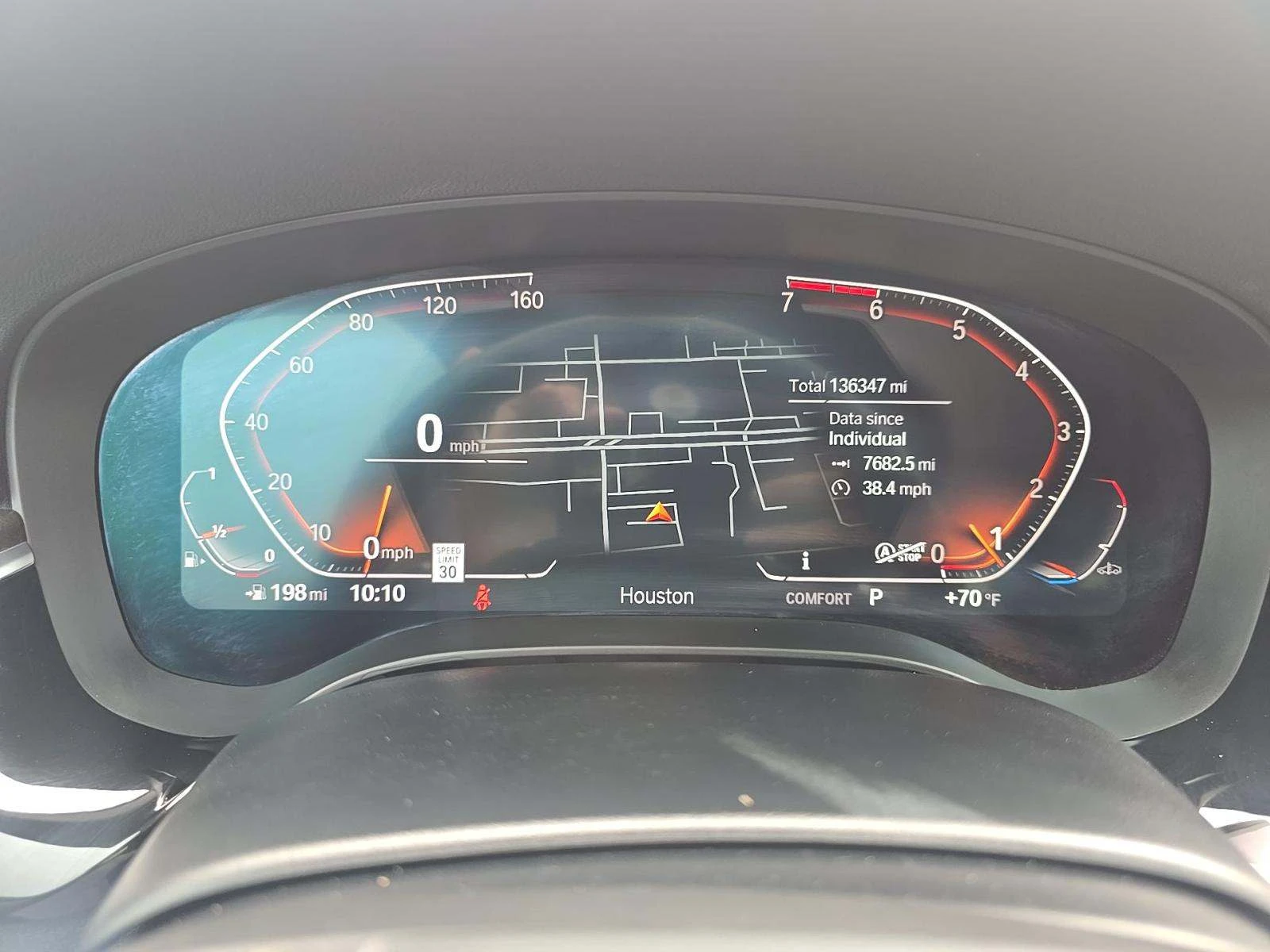 BMW 530 harman kardon* Head-Up* , снимка 12 - Автомобили и джипове - 54650639