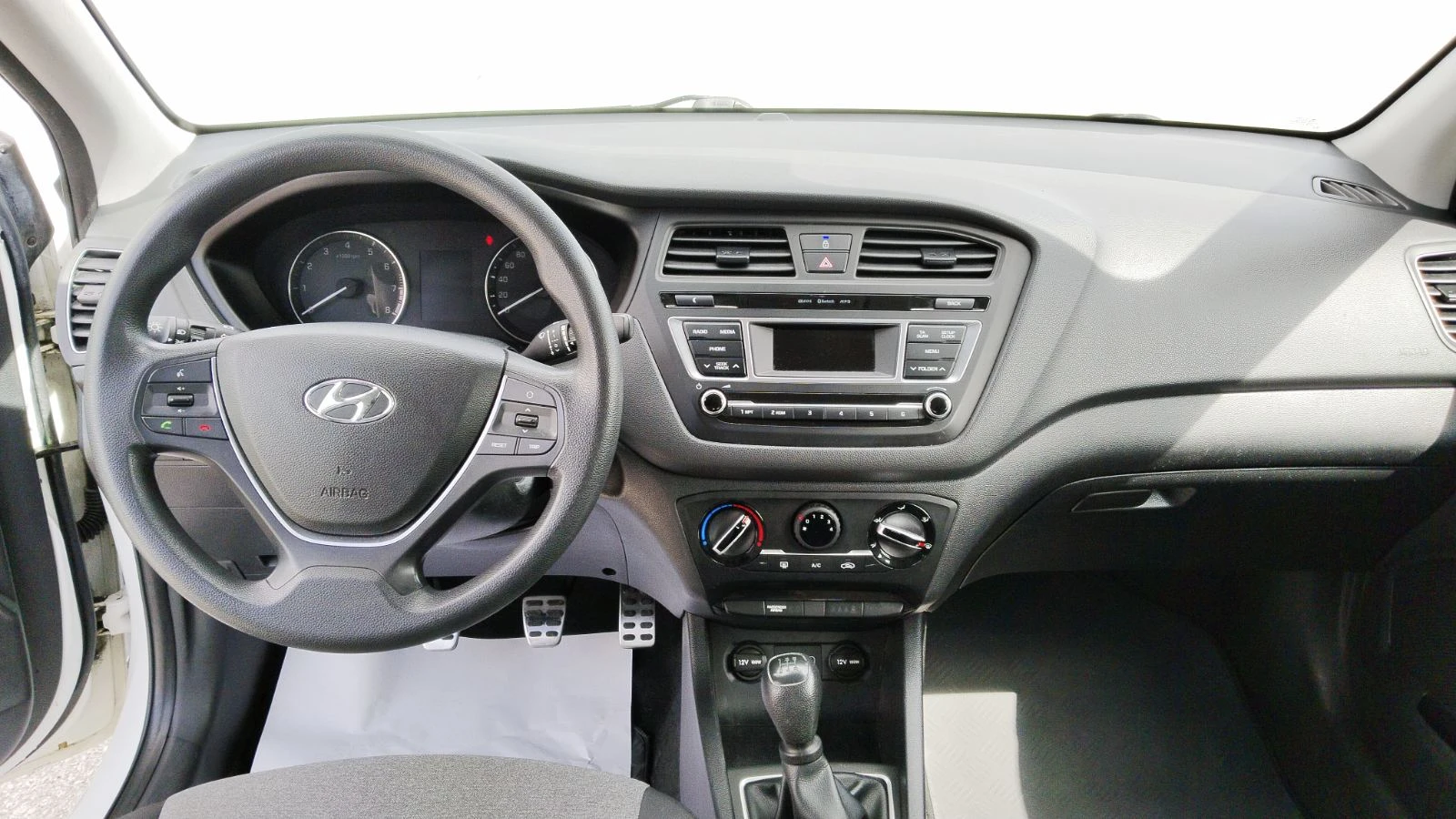 Hyundai I20 1.2 EURO 6 128467km. , снимка 9 - Автомобили и джипове - 54660625