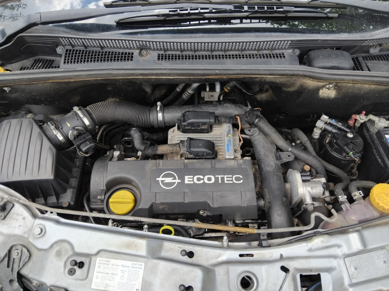 Opel Meriva 1.7 CDTI//ISUZU//KLIMA , снимка 15 - Автомобили и джипове - 54962525