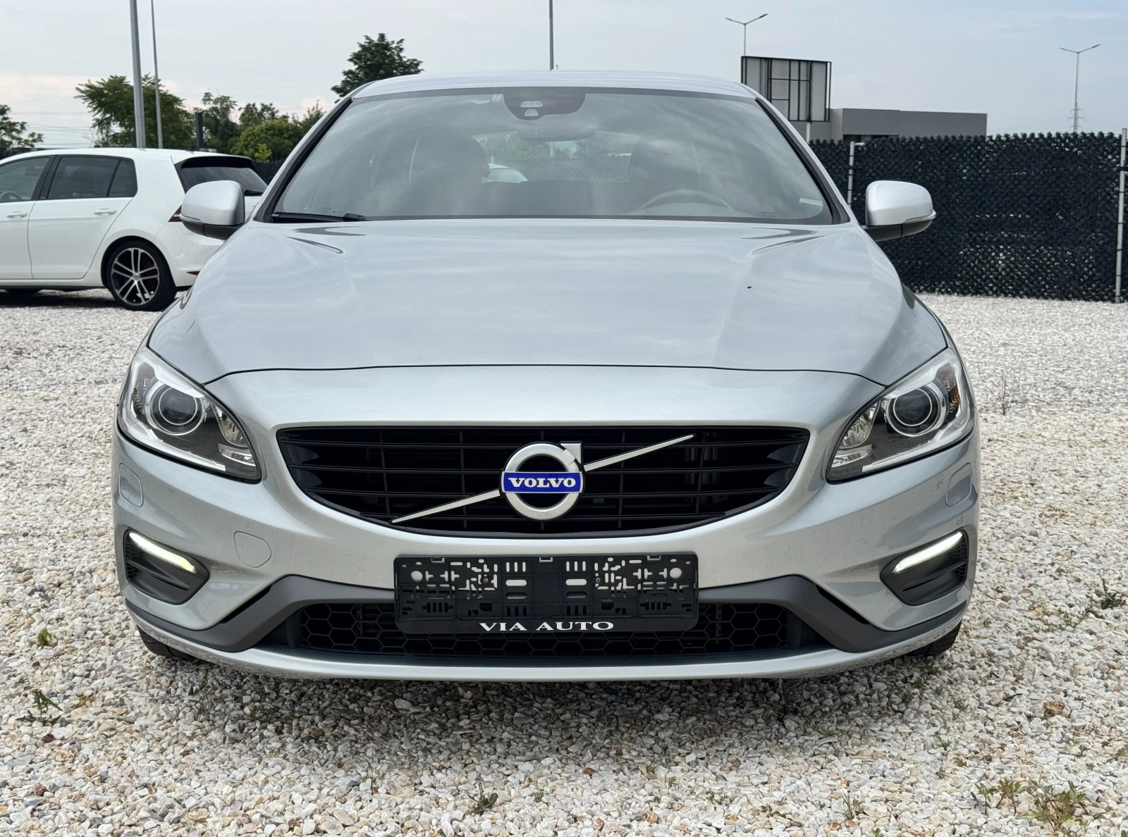 Volvo V60 2.0D R LINE D3 FULL HYSTORY | Mobile.bg � ����������� 2