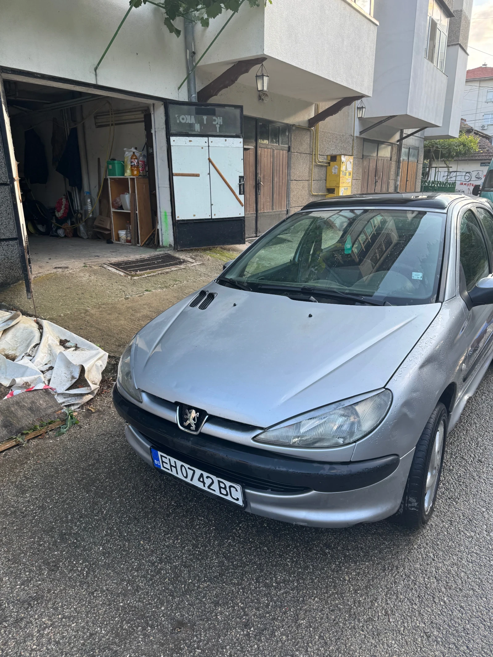 Peugeot 206 Чист дизел, снимка 2 - Автомобили и джипове - 55417107