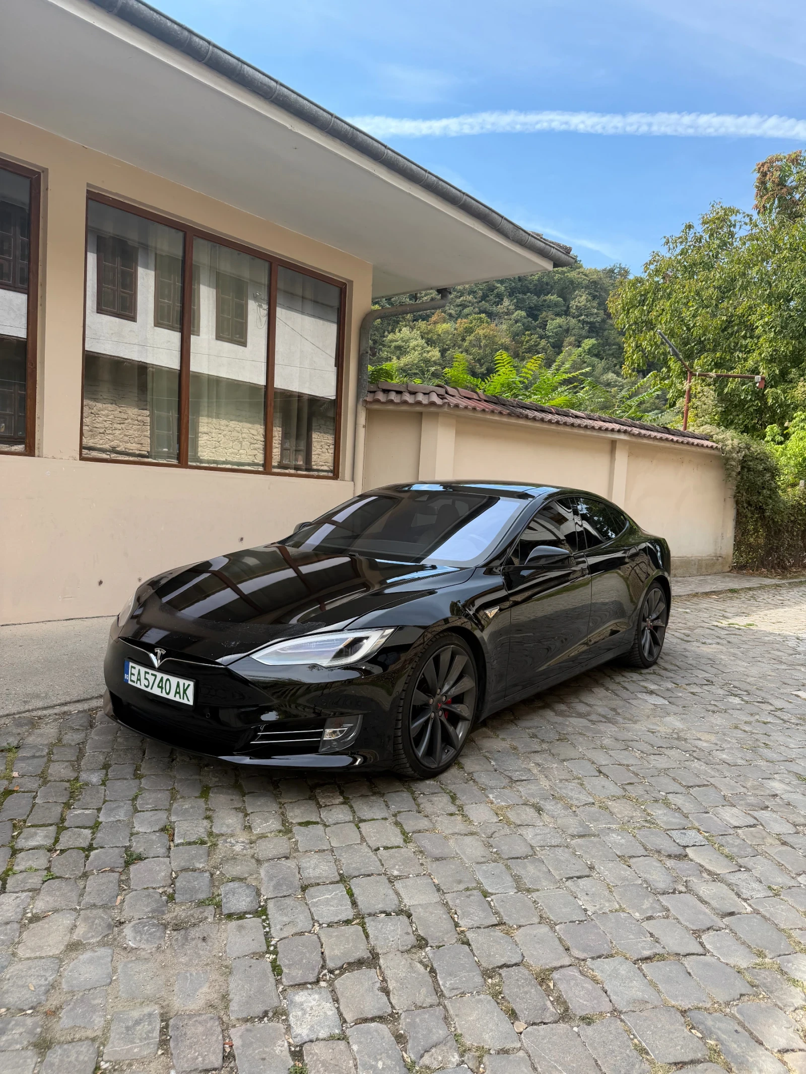 Tesla Model S P90D Free Supercharging , снимка 2 - Автомобили и джипове - 56137868