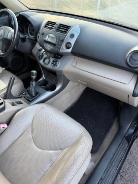 Toyota Rav4 2.2 На части, снимка 7