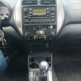 Toyota Rav4 2.0 D4D  | Mobile.bg    13