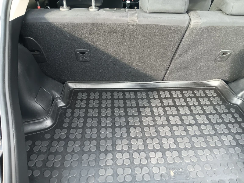 Nissan Juke  DIG turbo, снимка 9 - Автомобили и джипове - 52385176