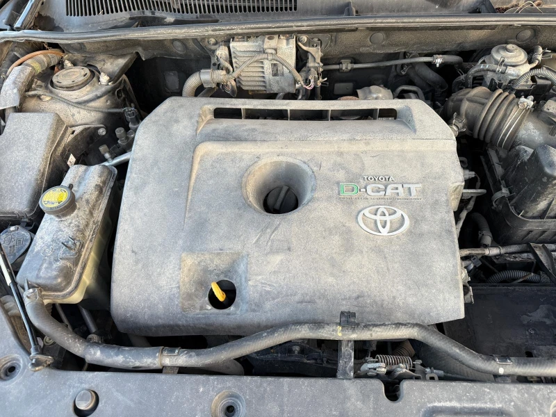 Toyota Rav4 2.2 На части, снимка 10 - Автомобили и джипове - 52684861