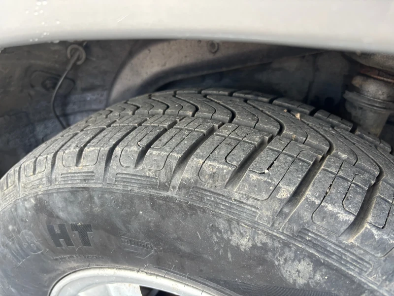 Hyundai Santa fe 2.0CRDI 4x4, снимка 9 - Автомобили и джипове - 53067453