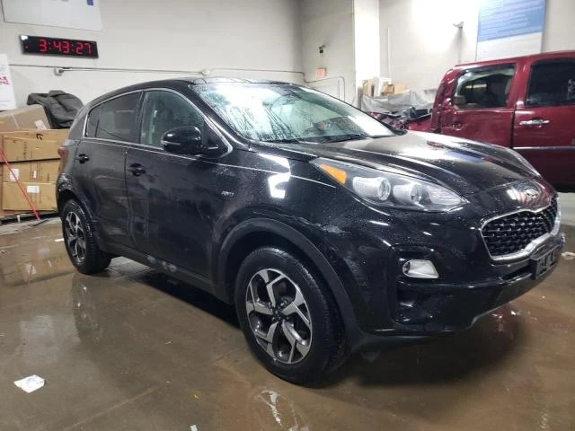 Kia Sportage, снимка 4 - Автомобили и джипове - 48809857