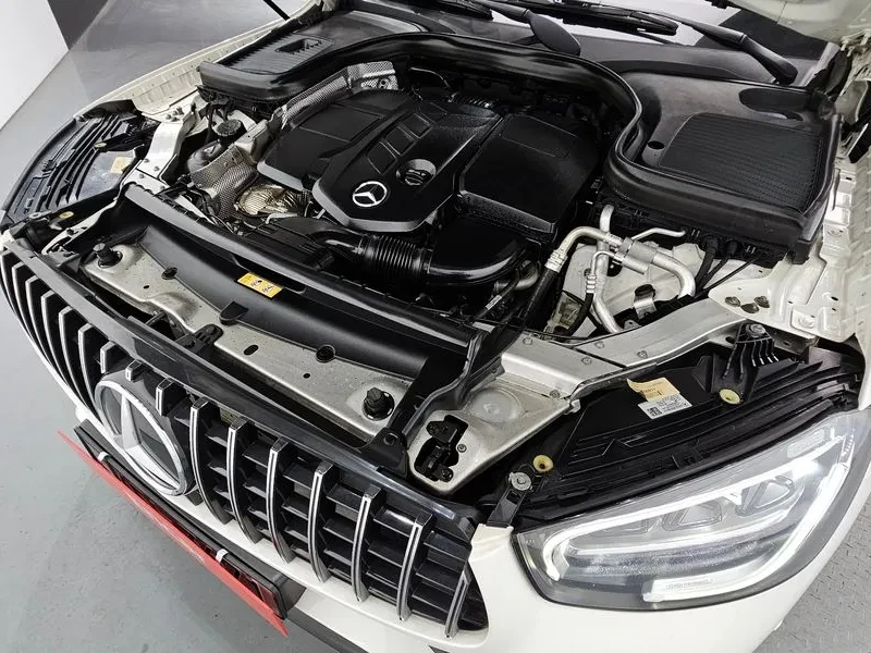 Mercedes-Benz GLC 220 D 4Matic Coupe, снимка 6 - Автомобили и джипове - 53826294