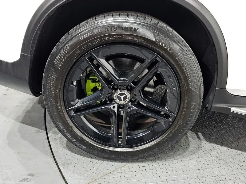 Mercedes-Benz GLC 220 D 4Matic Coupe, снимка 5 - Автомобили и джипове - 53826294