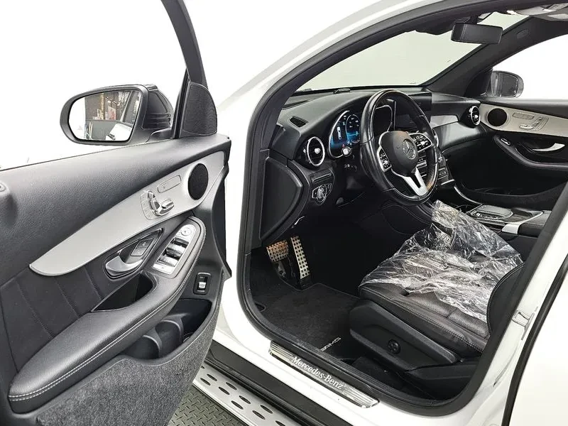 Mercedes-Benz GLC 220 D 4Matic Coupe, снимка 10 - Автомобили и джипове - 53826294