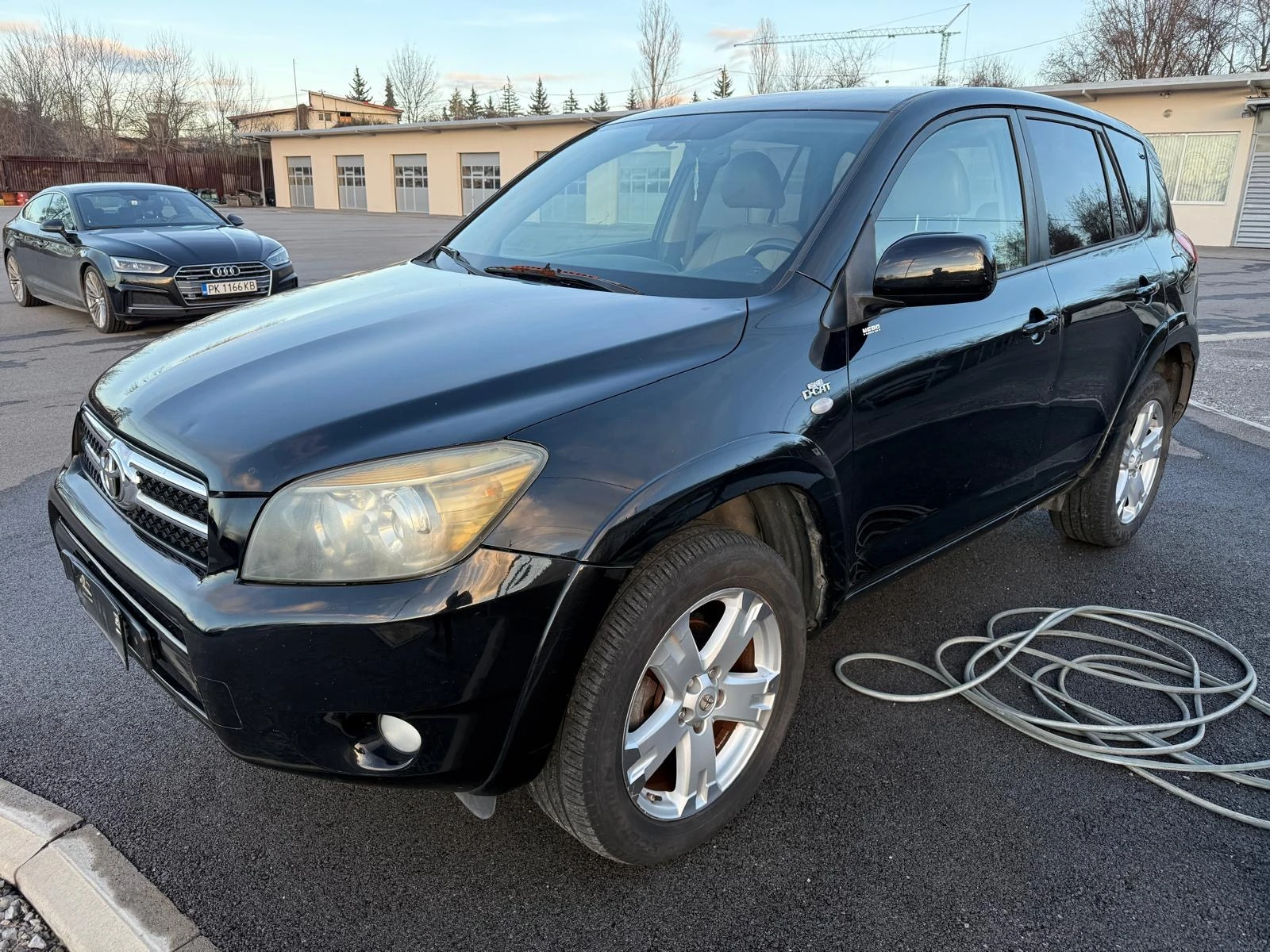 Toyota Rav4 2.2 На части, снимка 1