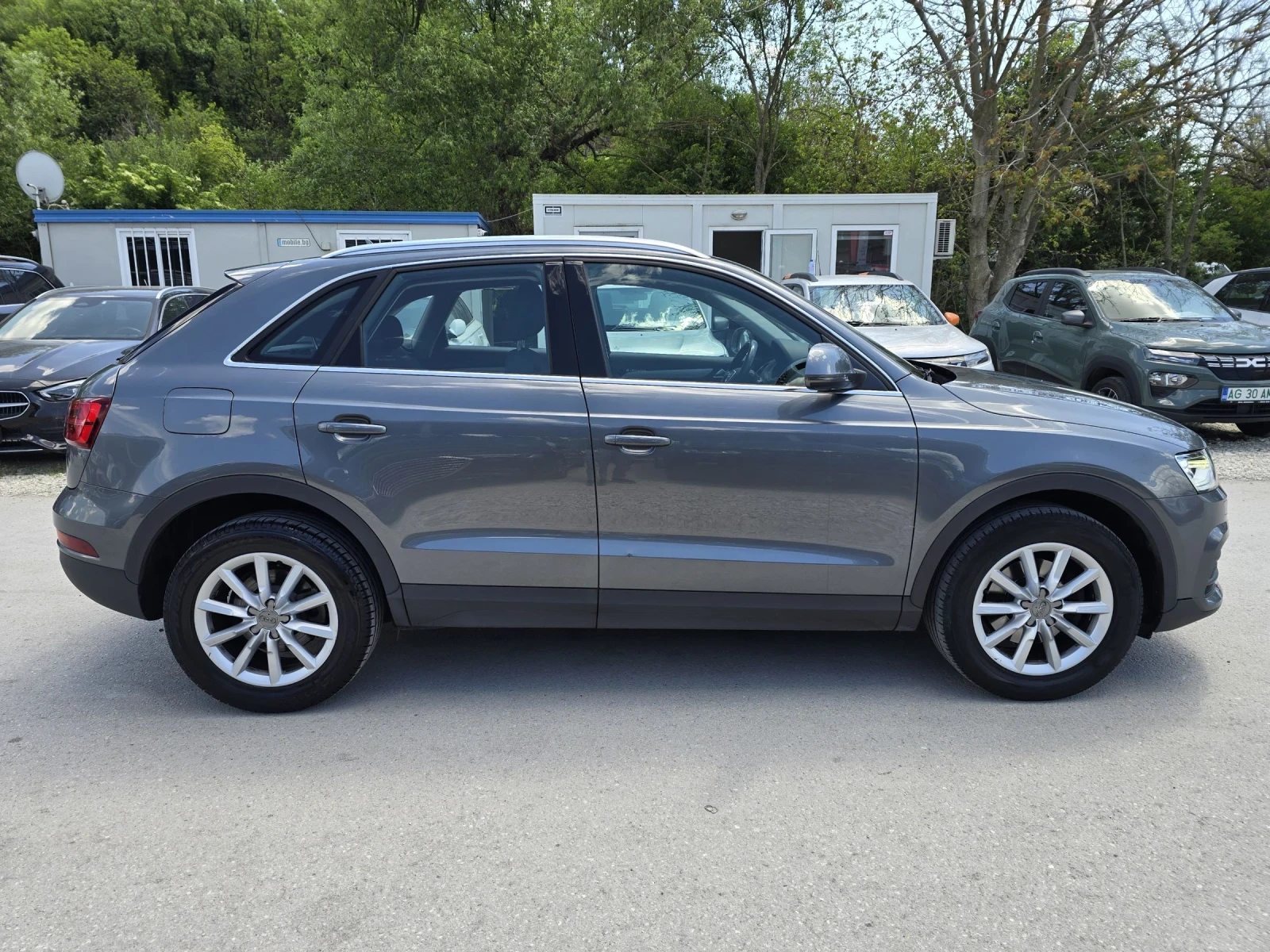 Audi Q3 2.0TDI 150к.с Quattro Топ състояние  - изображение 8