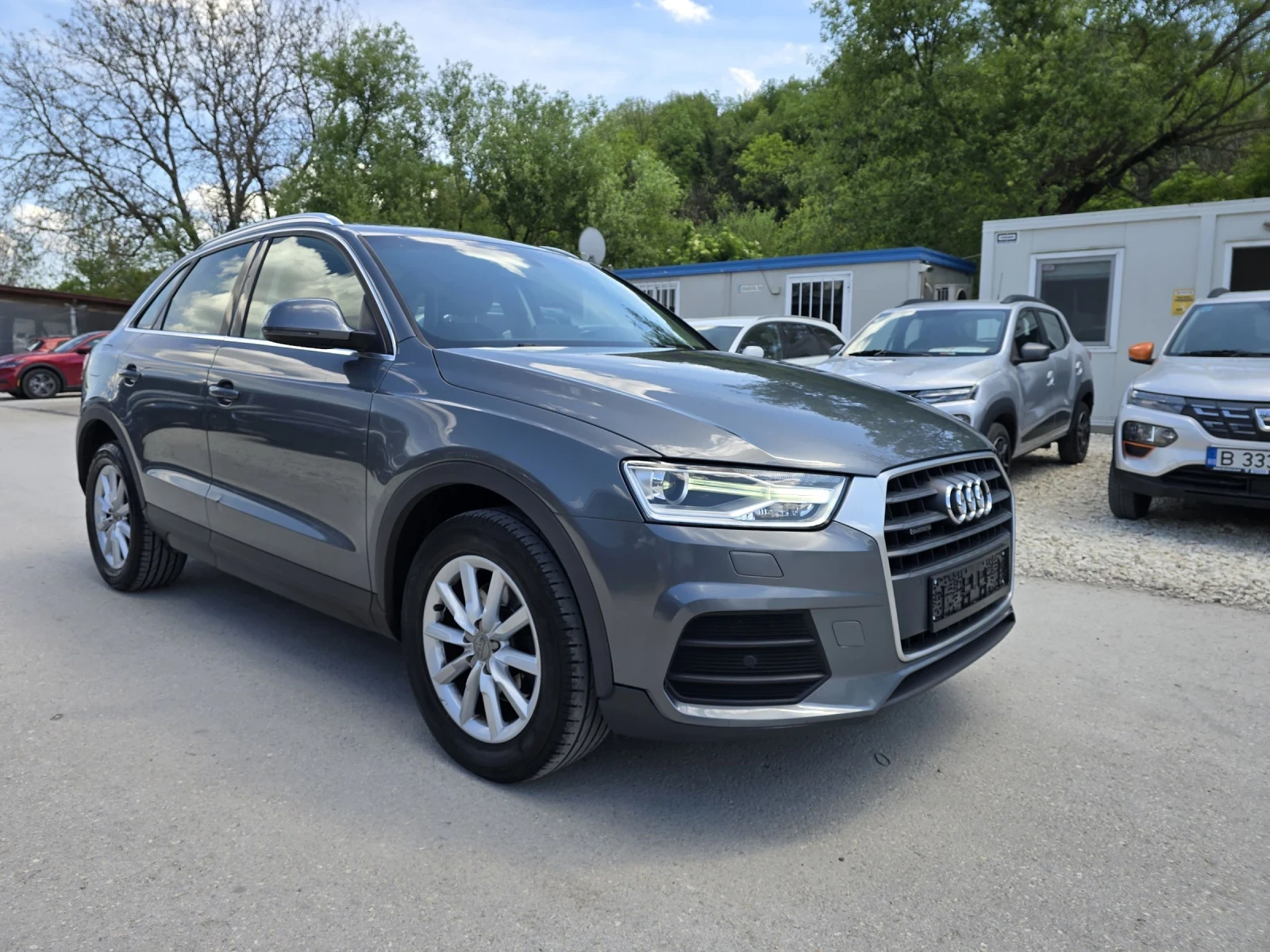 Audi Q3 2.0TDI 150к.с Quattro Топ състояние  - изображение 2