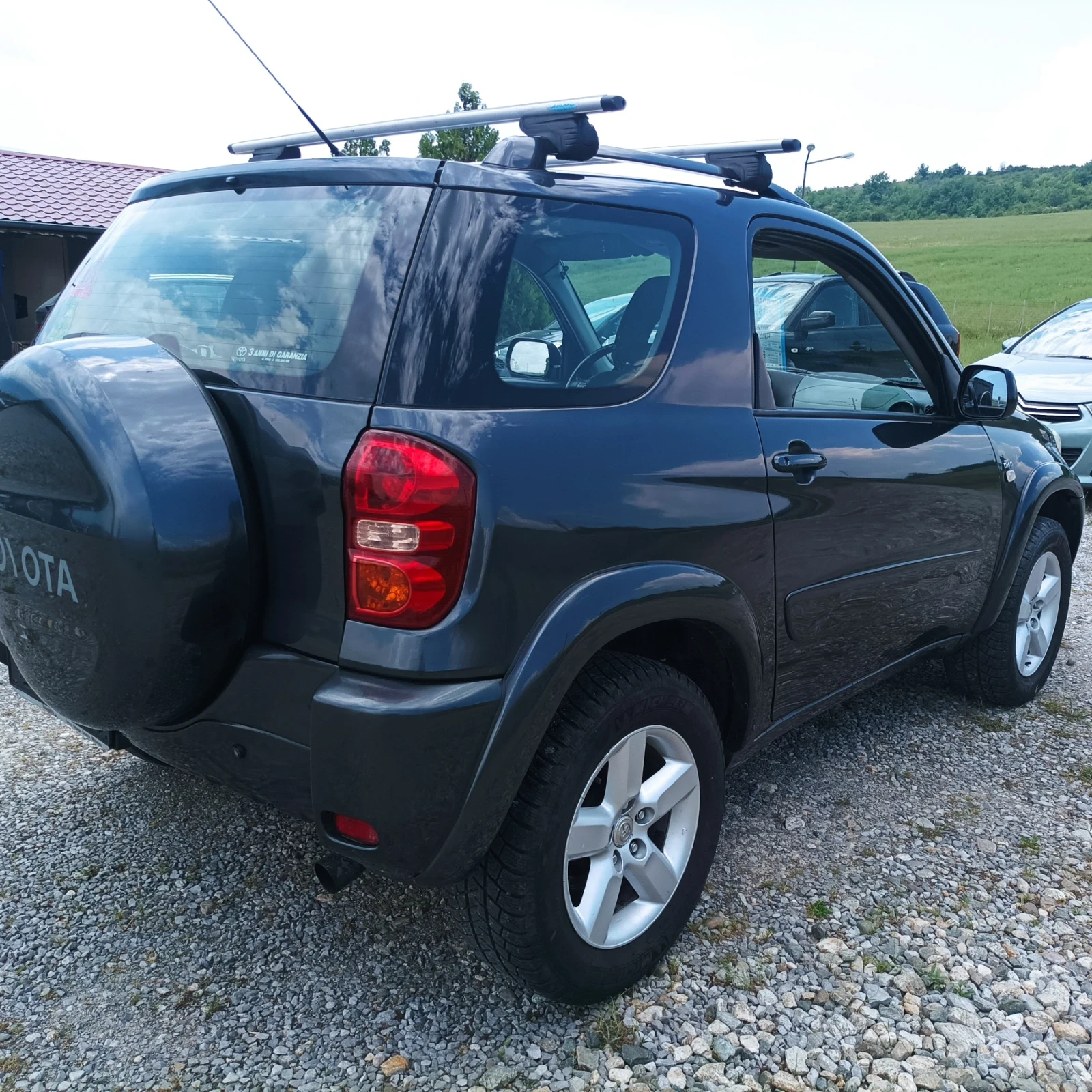 Toyota Rav4 2.0 D4D  - изображение 6