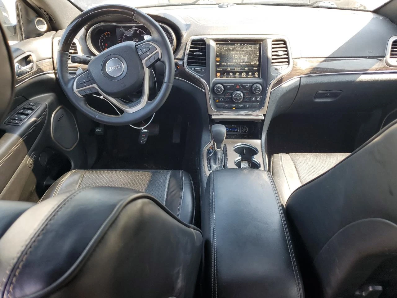 Jeep Grand cherokee OVERLAND 5.7 HEMI* Обдух* HARMAN/KARDON* Въздух*  - изображение 8