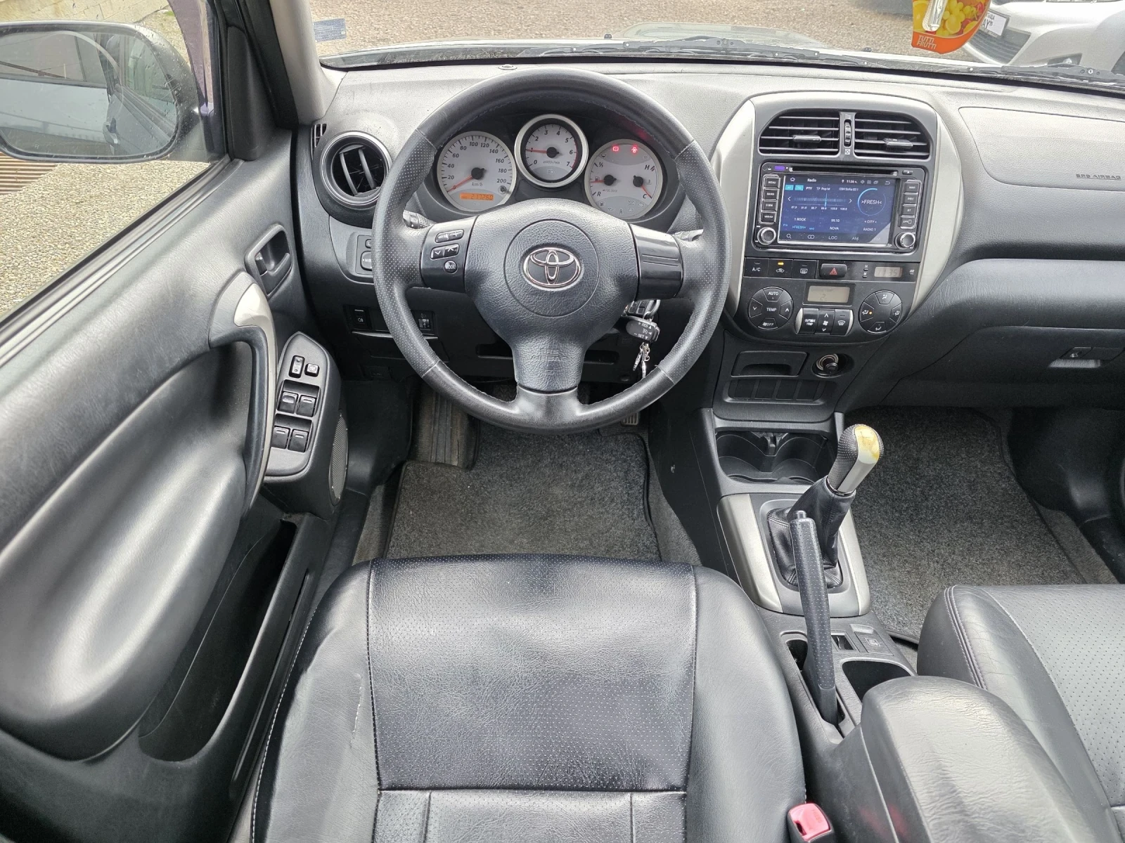 Toyota Rav4 2.0D4-D/4Х4/ФЕЙСЛИФТ/НАВИГАЦИЯ/КАМЕРА/ - изображение 6