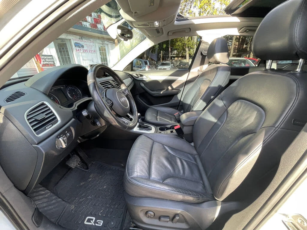 Audi Q3 QUATTRO* PROGRESIV* S-LINE* АвтоКредит(ЦЕНА ДО БГ), снимка 7 - Автомобили и джипове - 53714189