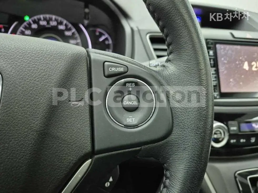 Honda Cr-v, снимка 6 - Автомобили и джипове - 54072169