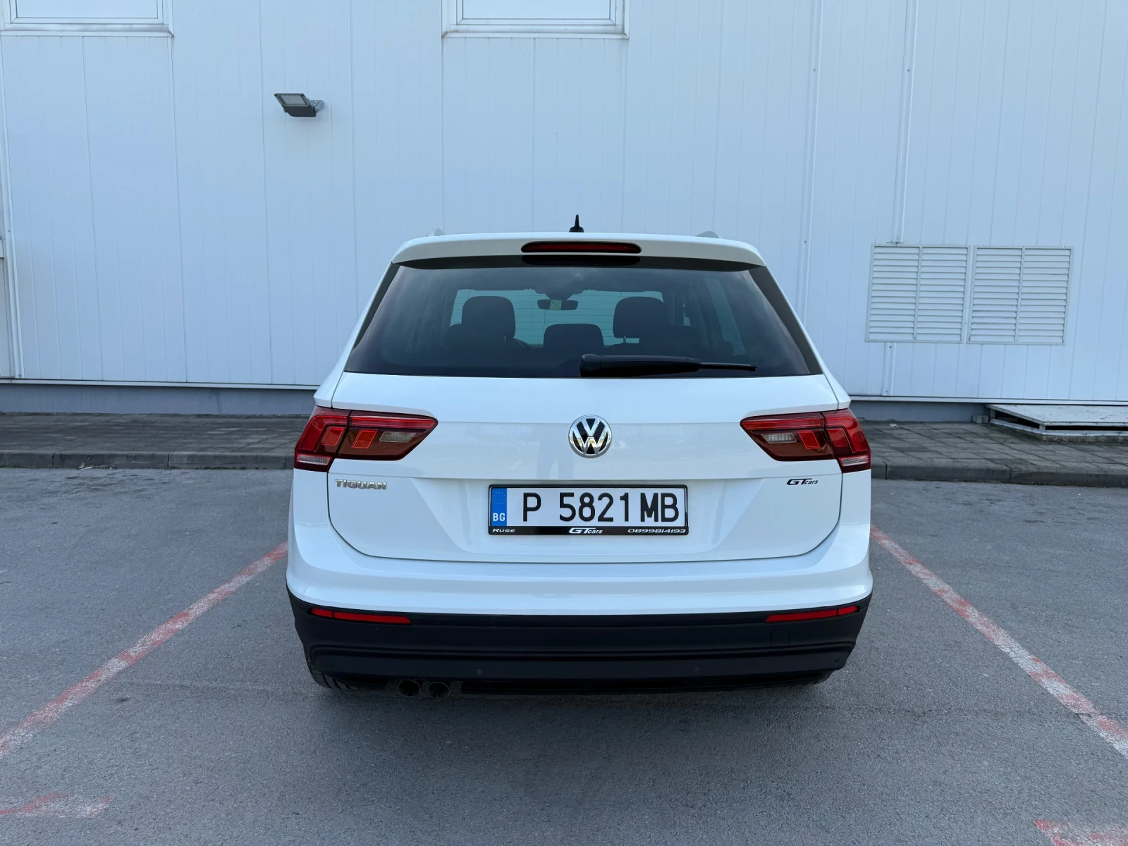VW Tiguan 2.0TDI DSG, снимка 4 - Автомобили и джипове - 54227007