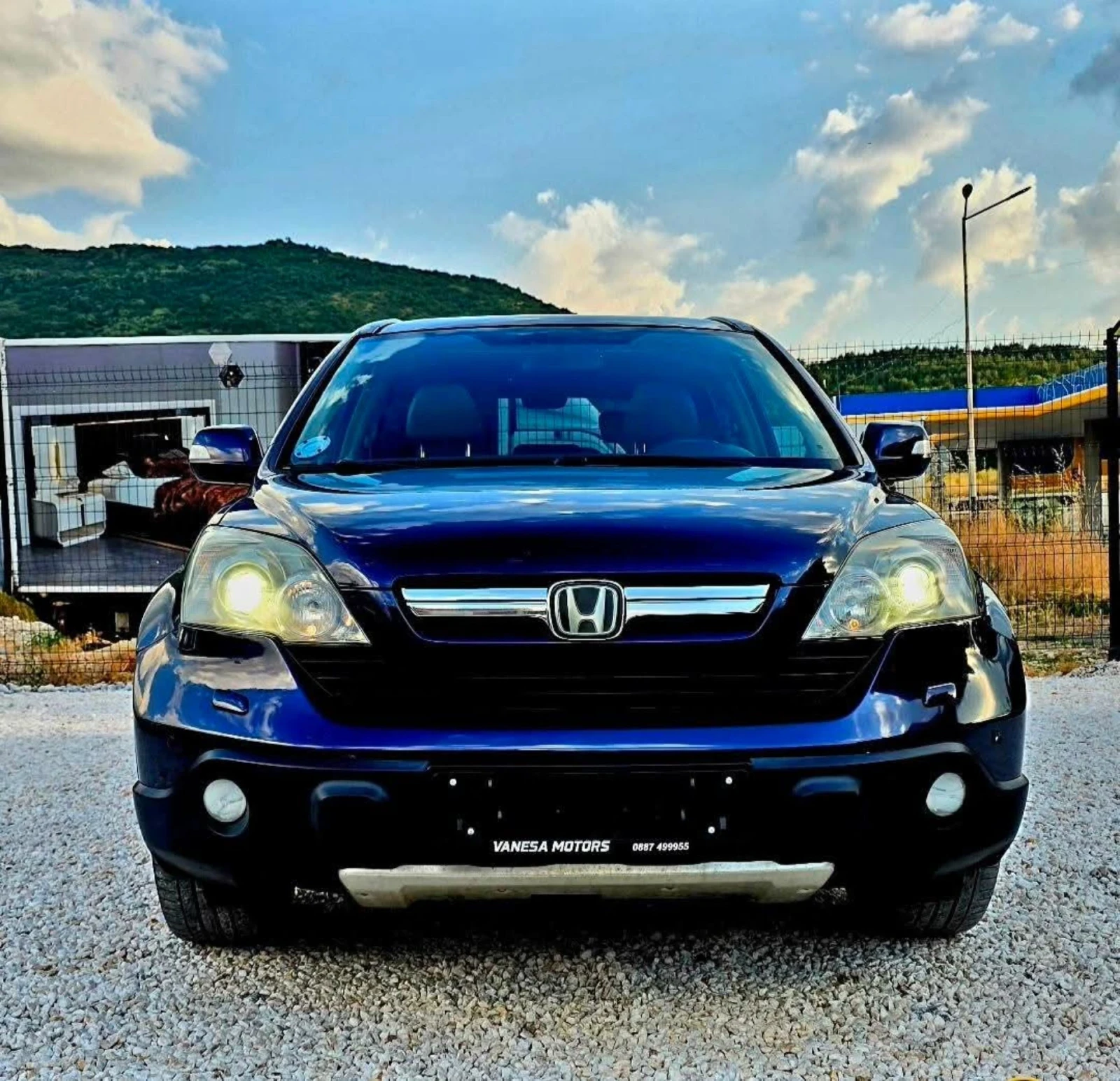 Honda Cr-v С-История Дистроник Нави/Камера /Панорама/Ксенон , снимка 2 - Автомобили и джипове - 55197846
