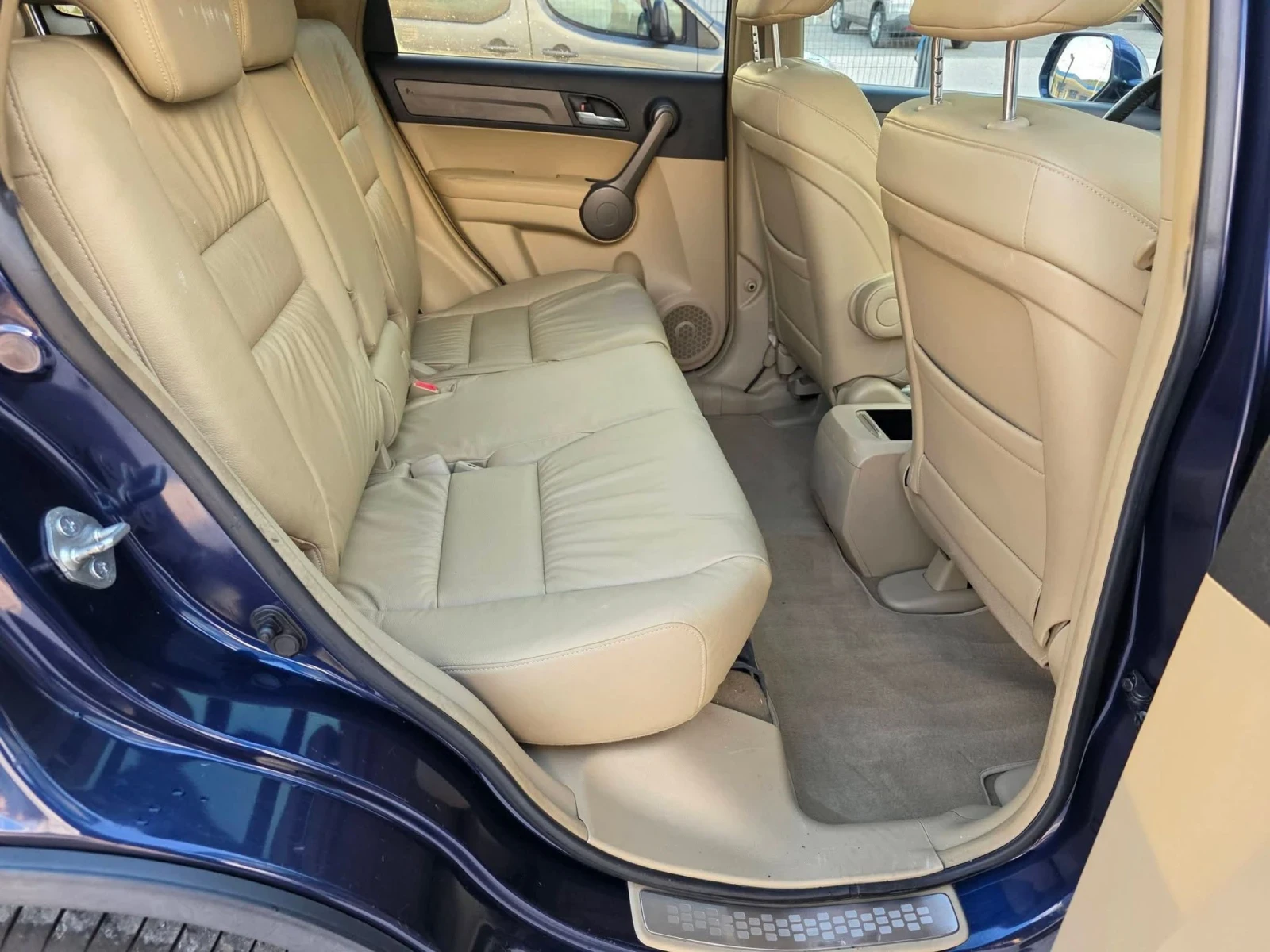 Honda Cr-v С-История Дистроник Нави/Камера /Панорама/Ксенон , снимка 12 - Автомобили и джипове - 55197846