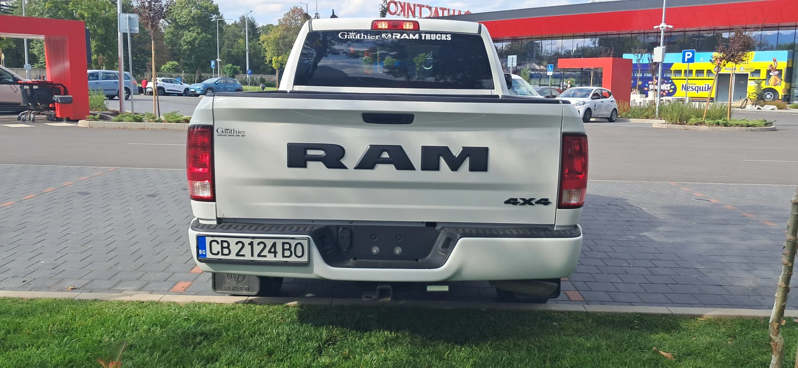 Dodge RAM 1500, снимка 6 - Автомобили и джипове - 55951551