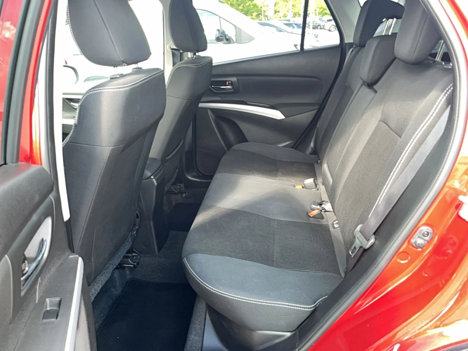 Suzuki SX4 S-Cross Active 1.4 Бензин, снимка 11 - Автомобили и джипове - 56065841