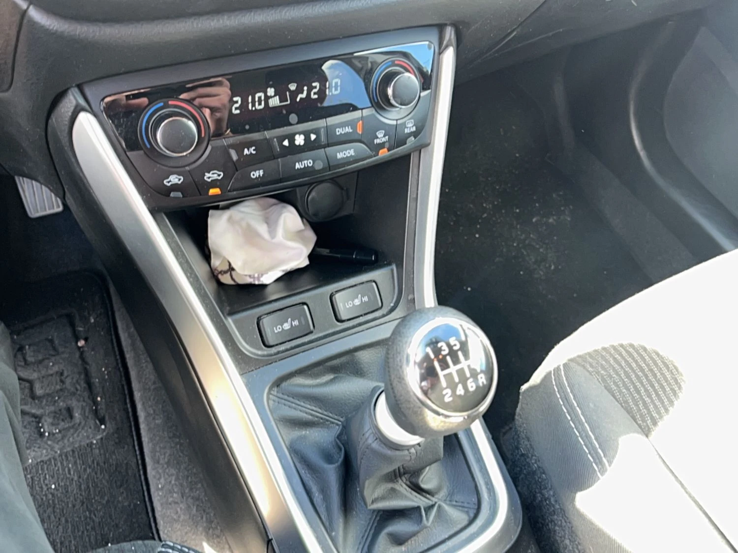 Suzuki SX4 S-Cross Active 1.4 Бензин, снимка 8 - Автомобили и джипове - 56065841
