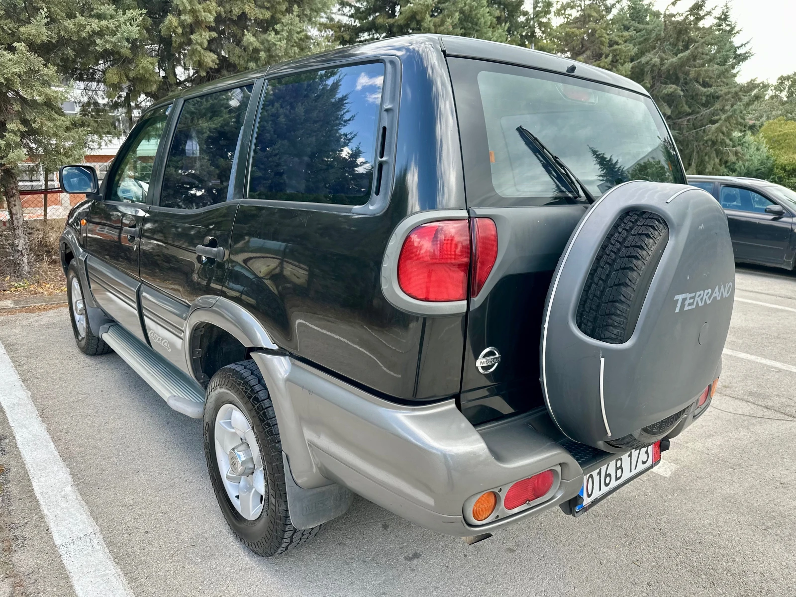 Nissan Terrano 3.0 TDI * БЕЗ РЪЖДИ* , снимка 5 - Автомобили и джипове - 56254216